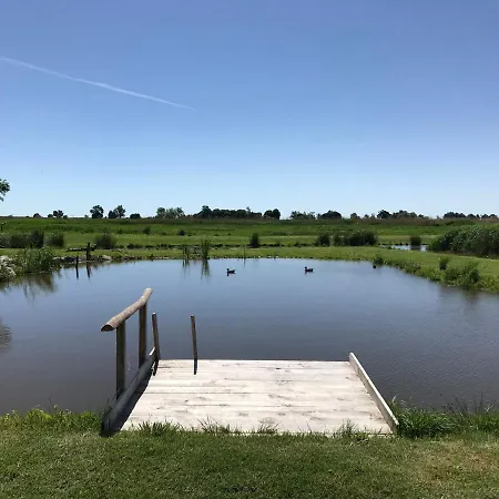 Lodge La Sainte Agnante Et Ses Roselieres Saint-Sorlin-de-Conac